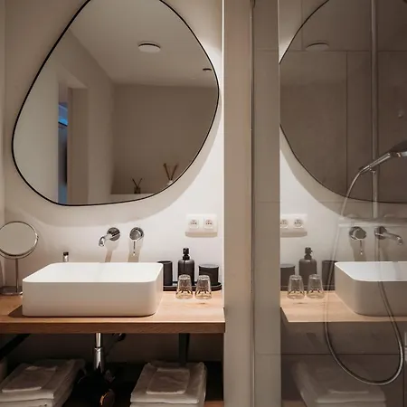 The Bakery דה האן